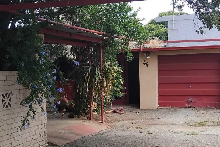 Du toit Street 44 House